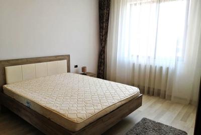 Apartament cu 3 camere decomandat, mobilat în Tractorul - 9