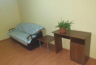 Apartament cu 2 camere decomandat în Nufărul - 8