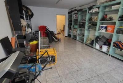 Spațiu comercial, de 27 mp, în Central - 2