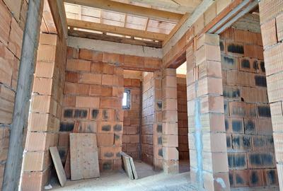Oportunitate! Vanzare casa in Sannicoara, 120 mp. 195000 Eur - 11