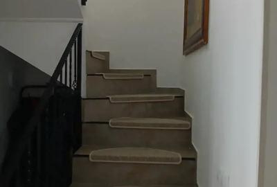 Casă cu 4 camere cu Teren 977 Mp în Brebu