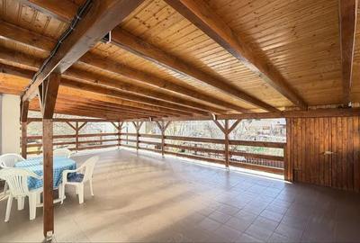 Apartament cu 3 camere decomandat în Ștrand