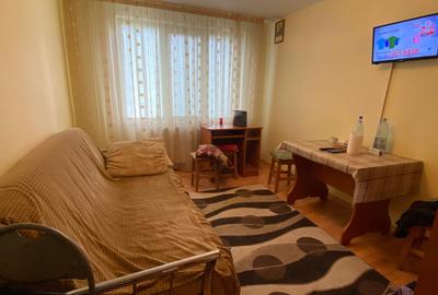 De vanzare 3 camere decomandate la parter in zona Orizont - 6