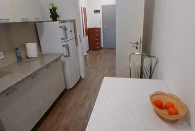 Garsonieră decomandată în Central - 1