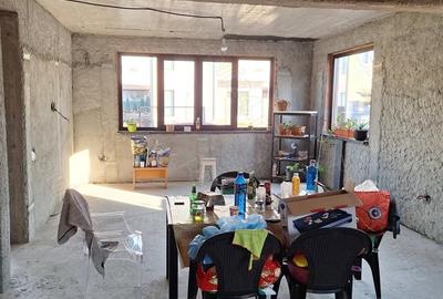 Casă cu 3 camere în Tunari - 4
