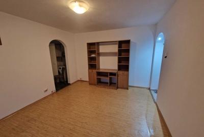 De inchiriat apartament 2 camere , Piata Resita Sector4 De inchiriat apartament 2 camere , Piata Resita Sector4 - 3