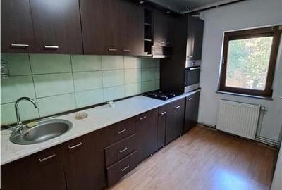 Etaj 1, apartament 4 camere, Dambovita centrala proprie Etaj 1, apartament 4 camere, Dambovita centrala proprie - 3