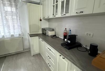 Apartament cu 3 camere decomandat, mobilat în Cornitoiu - 2