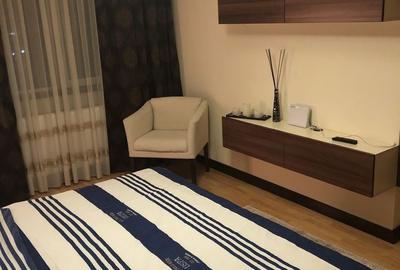 Apartament cu 3 camere decomandat în Central - 2