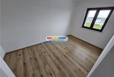 Apartament cu 3 camere semidecomandat în Sud-Vest - 14