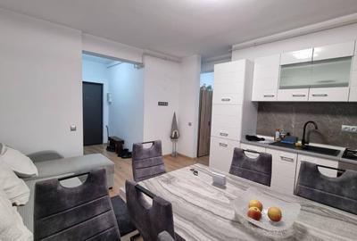 Apartament cu 3 camere semidecomandat, mobilat în Florești - 1