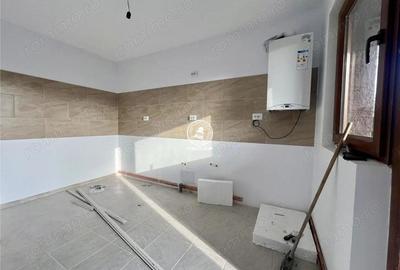 Casă cu 3 camere cu Teren 500 Mp în Voinești - 1