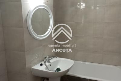 Garsonieră decomandată, mobilată în Central