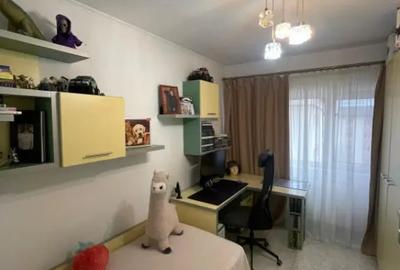 Apartament cu 3 camere decomandat în Republicii - 5
