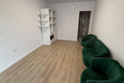 Spațiu comercial, de 20 mp, în Central - 7