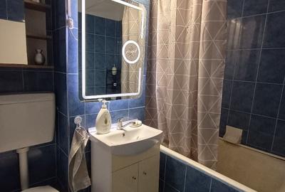 Apartament cu 2 camere decomandat în - 6