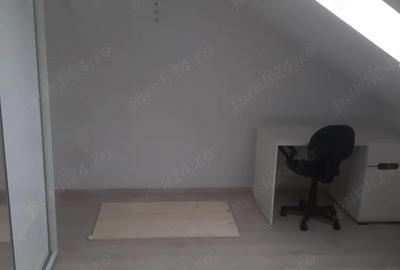 Garsonieră decomandată în Central - 9