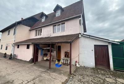 Casă cu 4 camere cu Teren 100 Mp în Corunca - 4