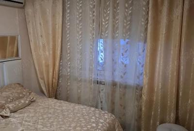 Apartament cu 3 camere decomandat în Central - 1