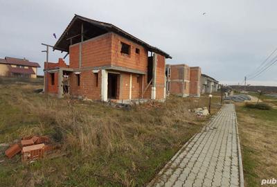 Vand casa la ro?u Pi?chia - 2