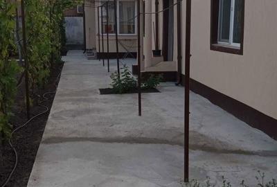 Casă cu 4 camere în Central - 1