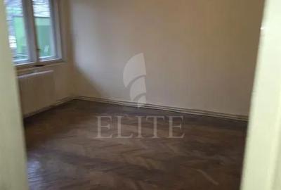 Apartament cu 2 camere decomandat în Plopilor - 2