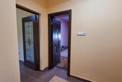 Casa solida parter in zona Titulescu - 19