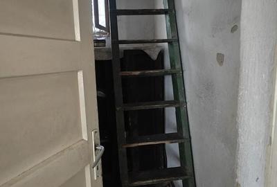 Casă individuală cu 3 camere cu Canalizare în Gruia - 5