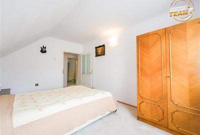 Tur 3D! Resedinta notabila,pe armonios cadru natural,distinse faciliati,Central, Tur 3D! Resedinta notabila,pe armonios cadru natural,distinse faciliati,Central, - 26