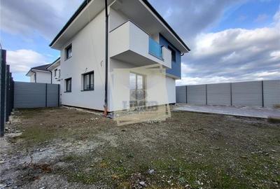 Casa individuala 4 camere 2 bai balcon 2 parcari in Selimbar Casa individuala 4 camere 2 bai balcon 2 parcari in Selimbar - 1