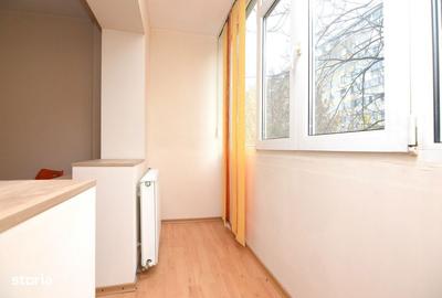 Apartament cu 3 camere semidecomandat, mobilat în Tineretului - 12