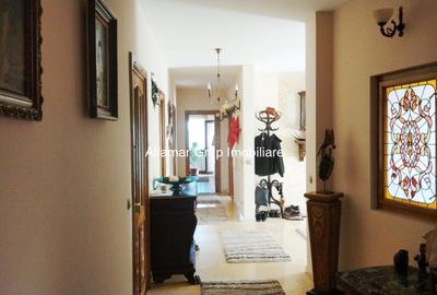 Casă cu 9 camere cu Canalizare în Cotroceni - 28