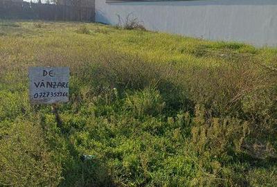 Teren de 1000 mp, în Schela - 1