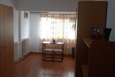 Garsonieră semidecomandată în Capitol - 1