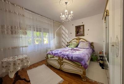 Apartament cu 2 camere, decomandat ,cu centrala proprie