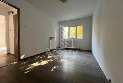 Apartament cu 2 camere semidecomandat în Girocului - 2