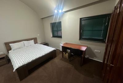 Apartament cu 4 camere semidecomandat în P-ța Unirii - 7