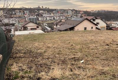 Spațiu comercial, în Central - 8