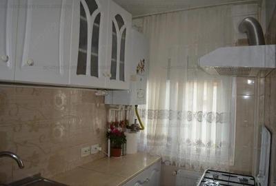 Apartament cu 2 camere semidecomandat în Circumvalațiunii