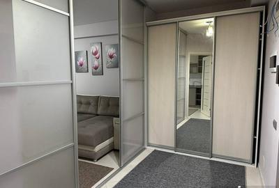 Garsonieră decomandată în Zorilor