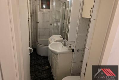 Apartament cu 3 camere semidecomandat, mobilat în Circumvalațiunii - 8