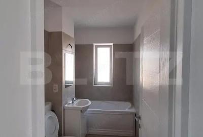 Apartament cu 3 camere decomandat în Sânpetru - 2