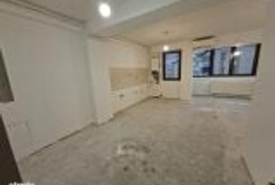 Apartament cu 2 camere semidecomandat în Berceni