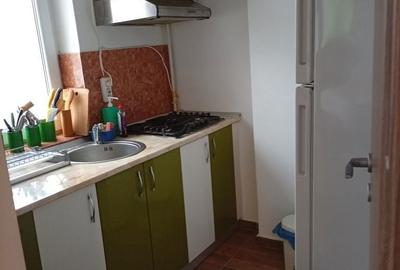 Garsonieră decomandată în Brâncoveanu - 3