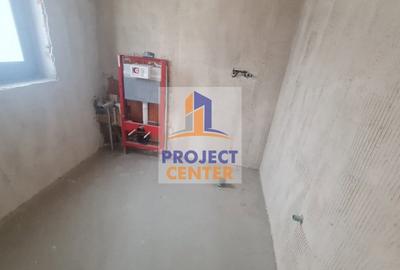 Casă cu 7 camere cu Teren 374 Mp în Găvana