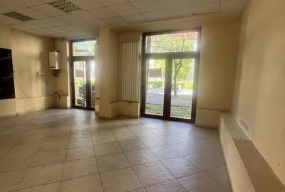 Spațiu comercial, de 90 mp, în Ultracentral - 4