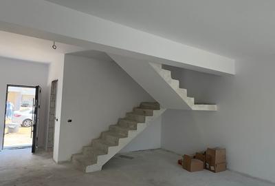 Casa tip duplex- 4 camere -curte proprie 110mp Casa tip duplex- 4 camere -curte proprie 110mp - 7
