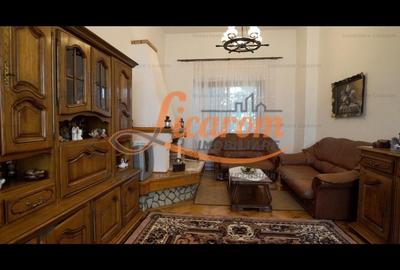 Casă individuală cu 6 camere decomandat cu Canalizare în Stupini - 10