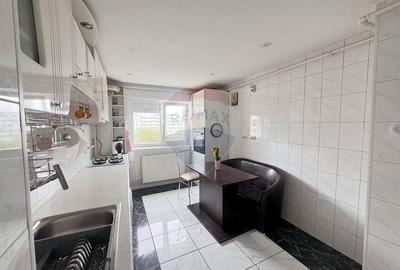Apartament cu 4 camere decomandat în Berceni - 7