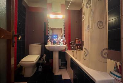 Apartament rar pe piata, cu 3 camere in Nicolina - 9